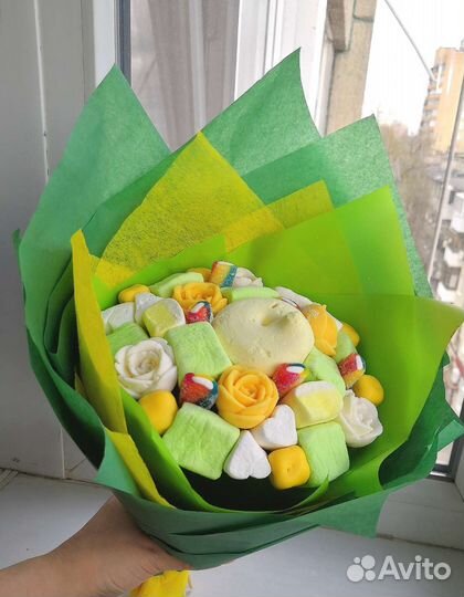 Букеты с шоколадными розами