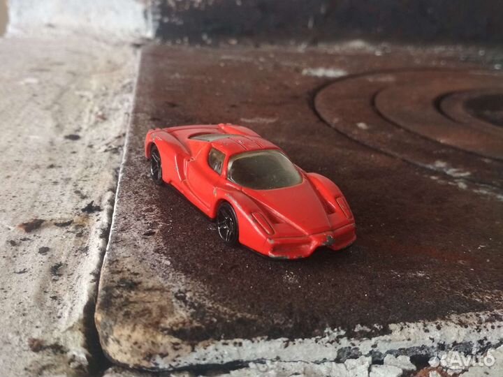 Машина ferrari