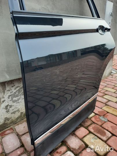 Дверь задняя левая на Volkswagen Tiguan 2