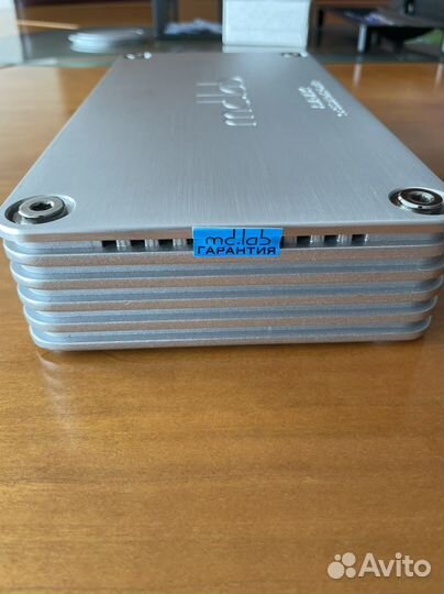 MD Lad AM-MB1 1 X 300W RMS power