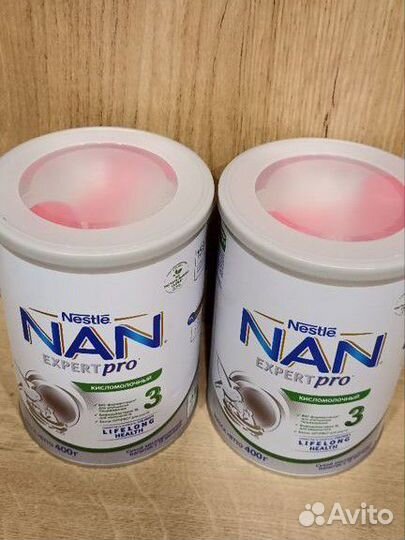 Смесь NAN кисломолочный 3 новая