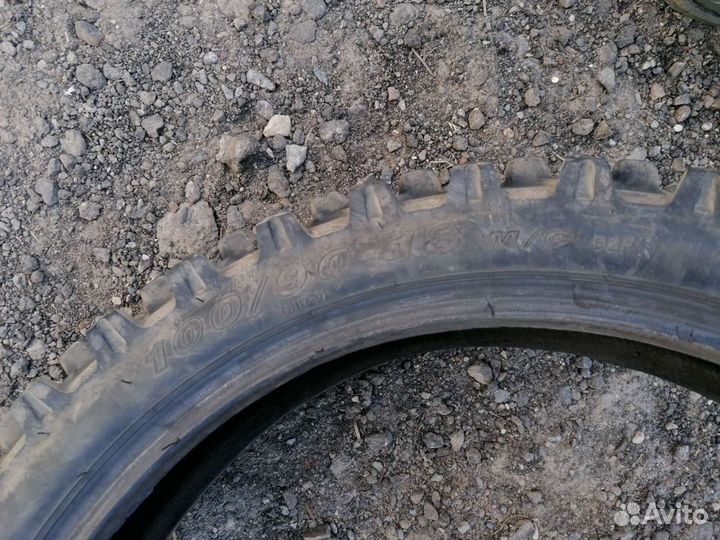 Dunlop Sport Maxx Race 100 R18