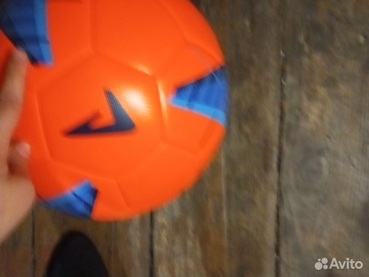 Футбольный мяч demix