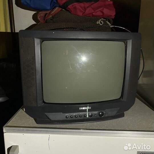 Телевизор samsung