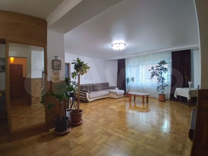 3-к. квартира, 101,4 м², 2/9 эт.