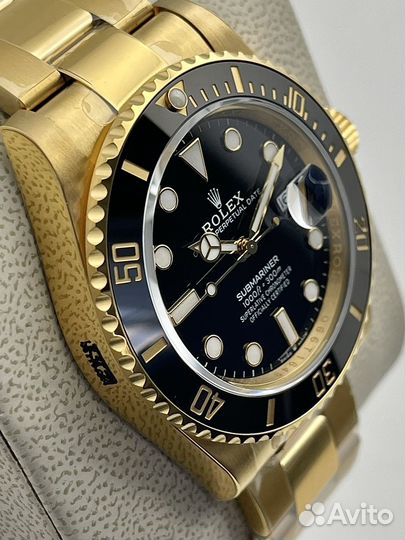 Часы rolex submariner date 41mm YG black dial