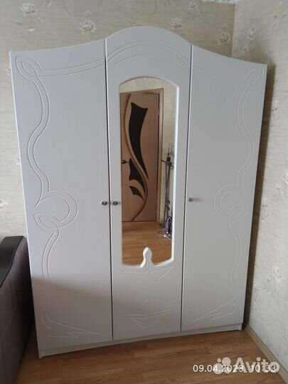 Шкаф вещевой