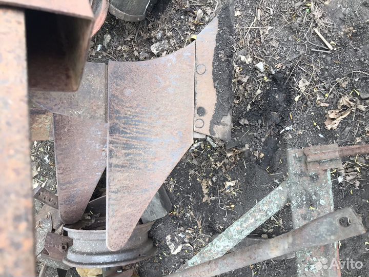 Плуг для трактора т 25