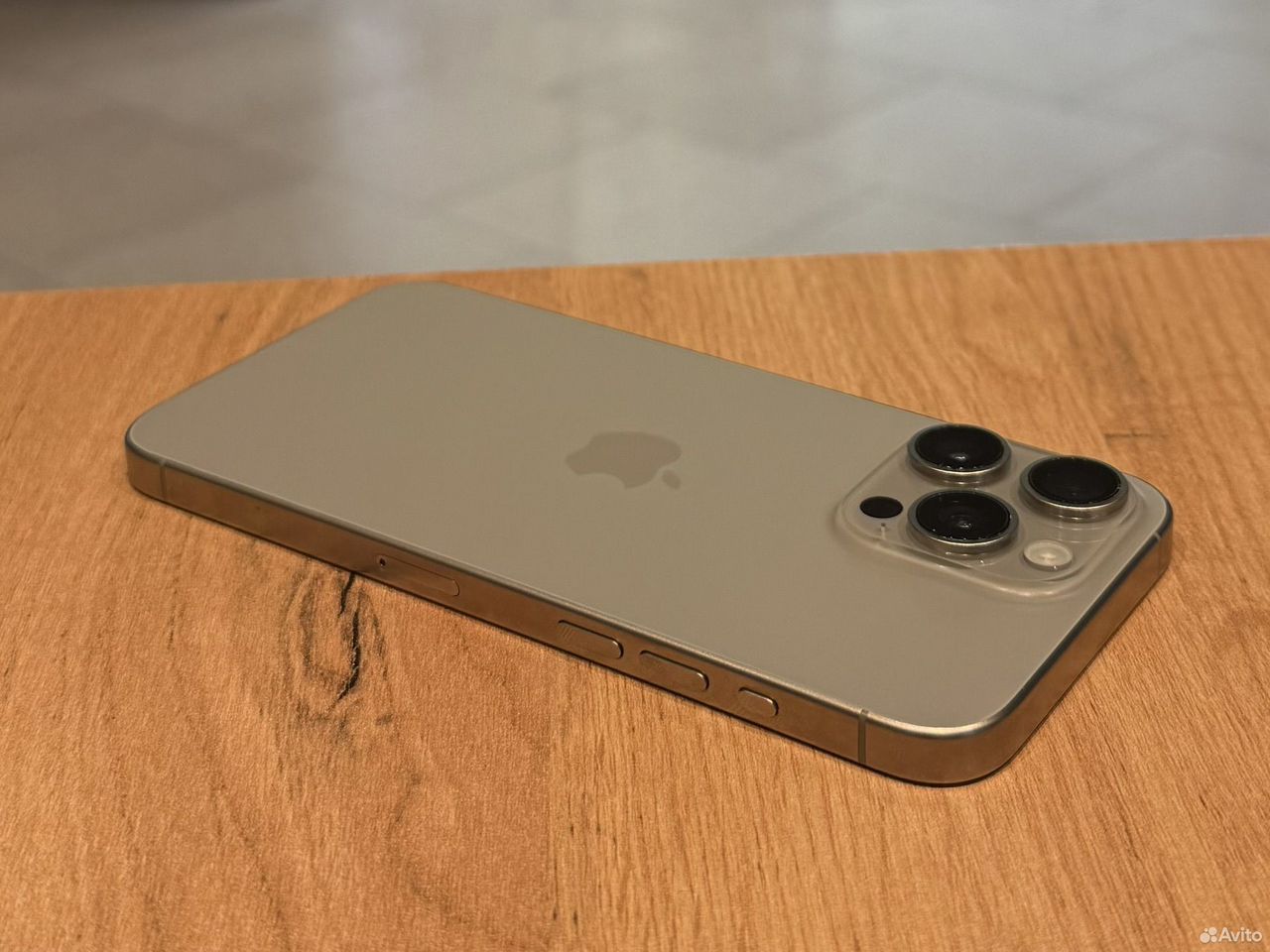 iPhone 15 Pro Max, 256 ГБ, SIM + eSIM