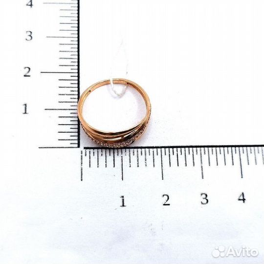 Кольцо с синтетическим камнем Золото