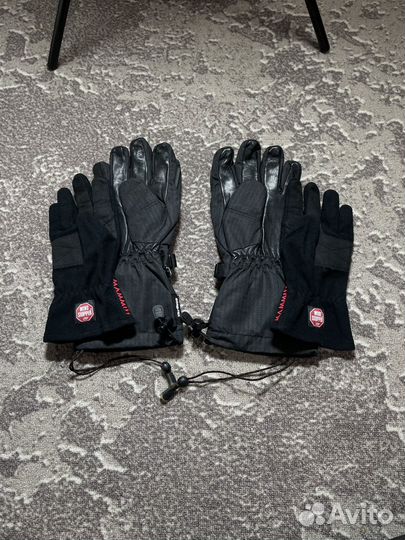 Горнолыжные перчатки Mammut GTX Windstopper