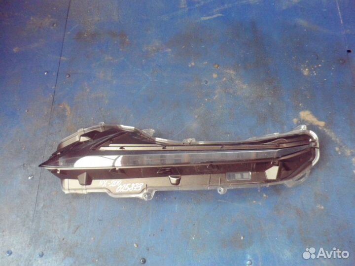 Стекло указателя поворота левого lexus NX 200/300H