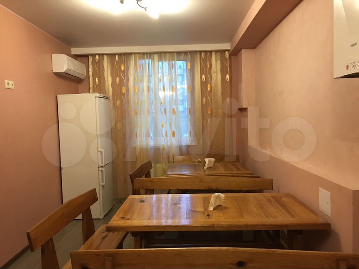 Комната 20 м² в 1-к., 1/3 эт.