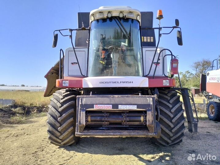 Комбайн Ростсельмаш Acros 550, 2015