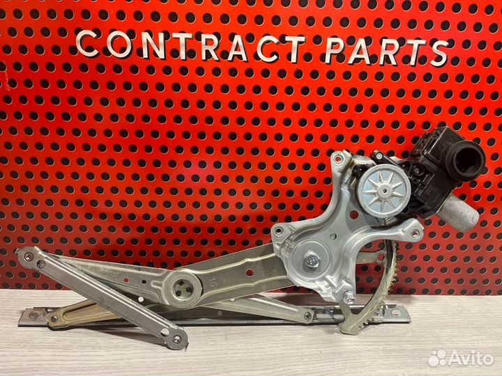 Стеклоподъемный механизм передний правый Lexus Nx