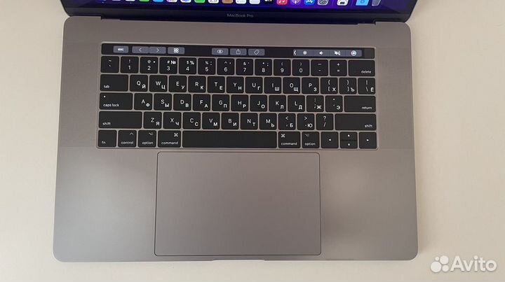 Apple MacBook Pro 15 дюймов 2017 г