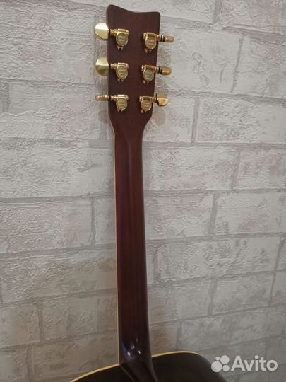 Акустическая гитара Yamaha FG 300 D