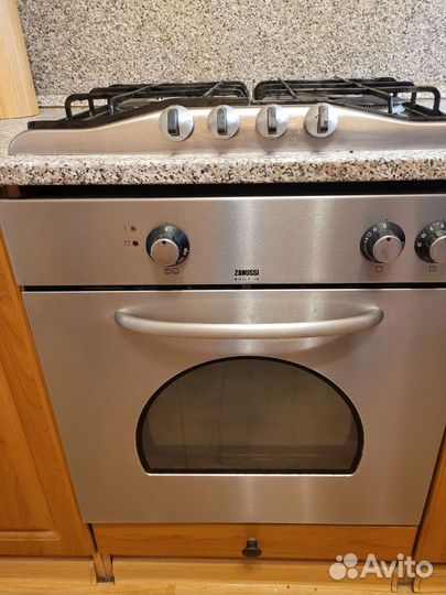 Плита газовая, духовой шкаф