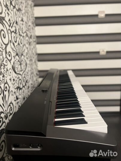 Цифровое фортепиано Casio Privia PX-130