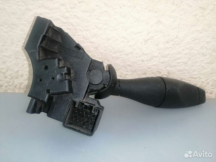 Подрулевой переключатель поворотов Ford Fiesta