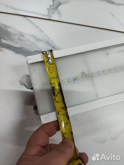 Светильник потолочный светодиодный линейный