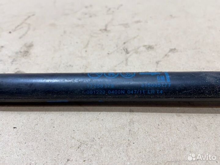 Амортизатор багажника Astra J