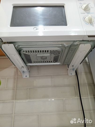 Кронштейн для микроволновой печи