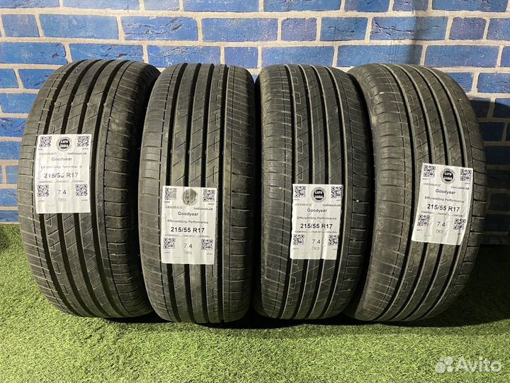 Goodyear EfficientGrip Performance 215/55 R17 94V