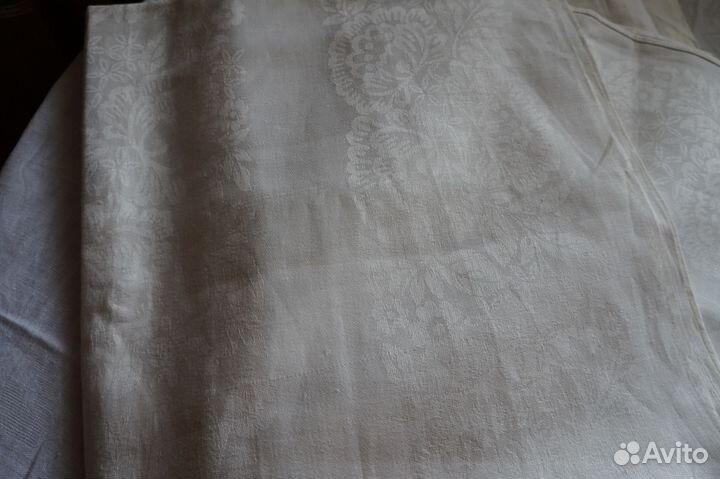 Ткань на скатерть и готовые скатерти