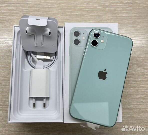 Телефон iPhone 11