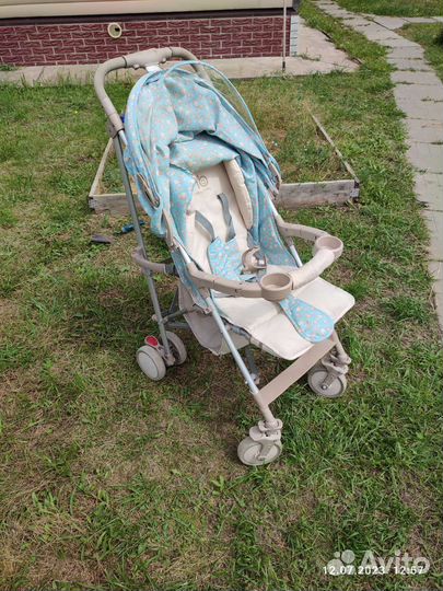Продам детскую прогулочную коляску happy baby