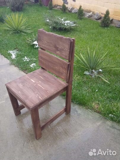 Стулья из дерева