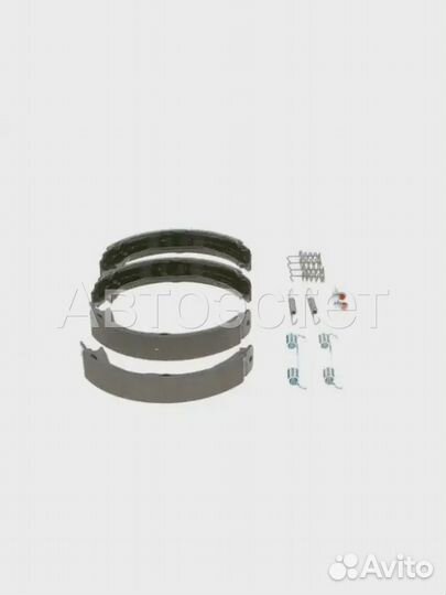 Тормозные колодки барабанные задний мост 0 986 487 723