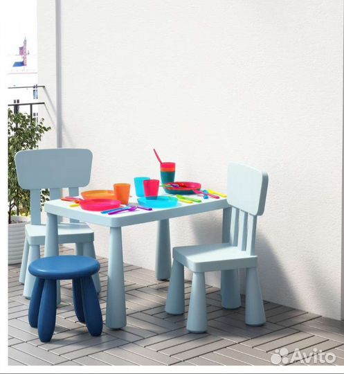 Детский стол и стулья IKEA