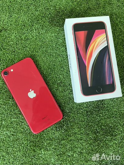 iPhone SE, 128 ГБ