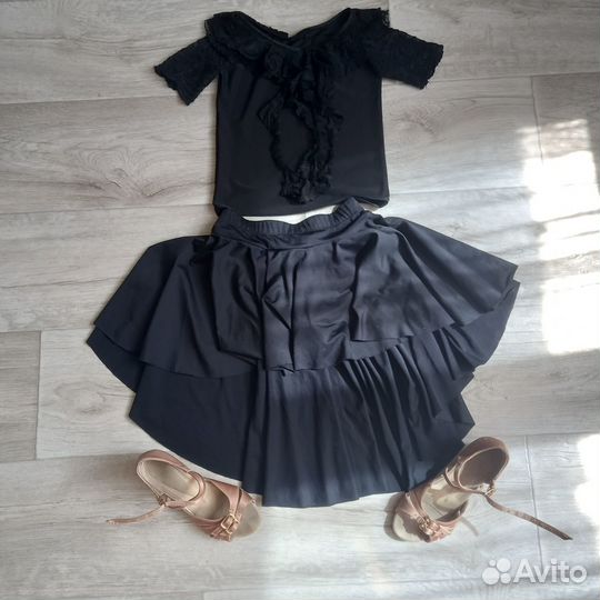 Танцевальный костюм, платье, чешки, туфли