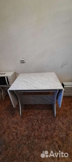 Кухонный стол раскладной бу