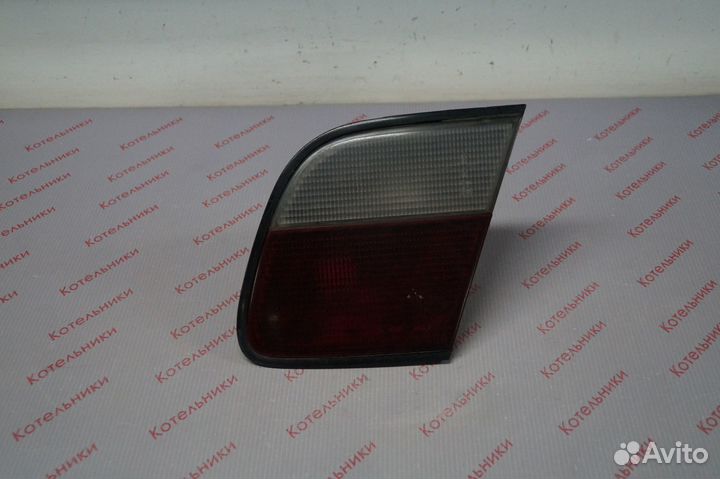 Nissan 26550-0N029 Фонарь задний правый