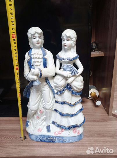 Фарфоровая скульптура большая