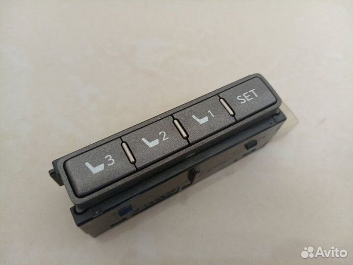 Блок кнопок памяти сидений Lexus Ls460 седан