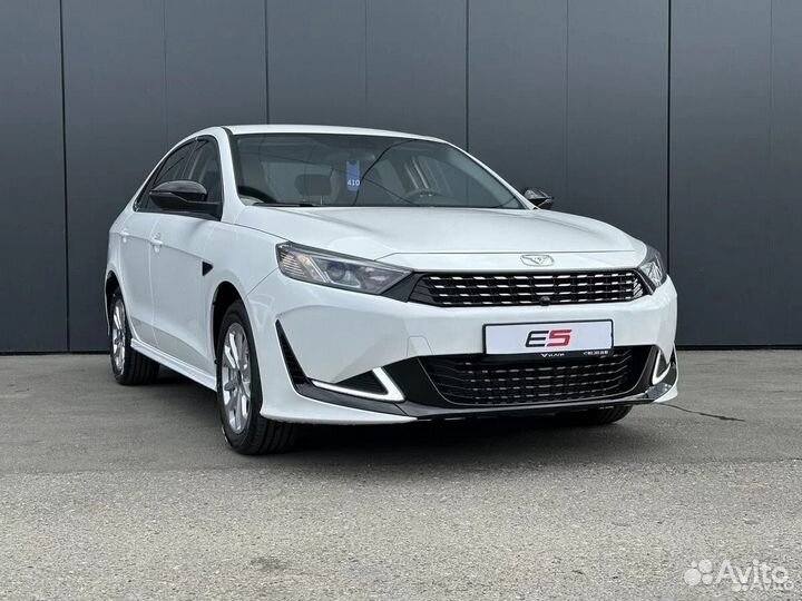 Kaiyi E5 1.5 CVT, 2023