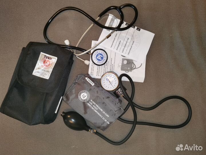 Тонометр механический новый
