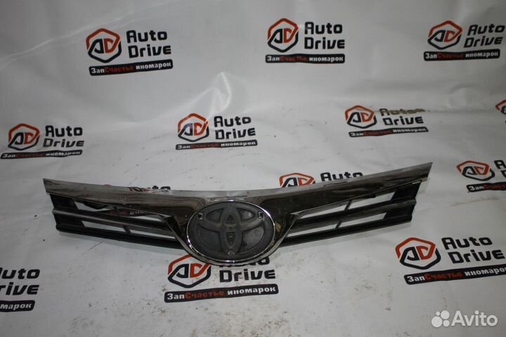Тойота королла 181 решетка радиатора