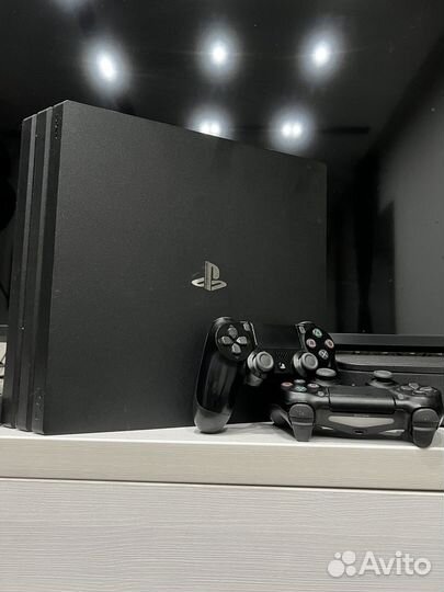 Sony playstation 4 pro 1tb