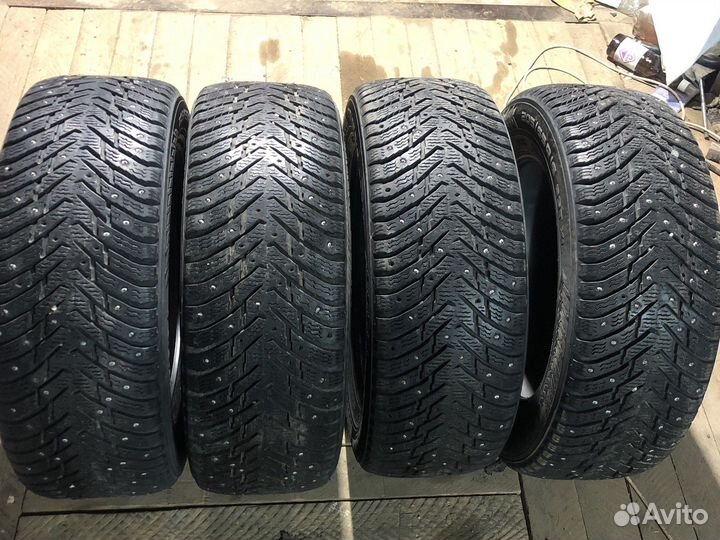 Nokian Tyres Hakkapeliitta 8 205/65 R16 99T