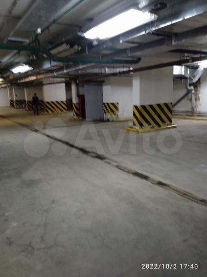 Машиноместо, 15 м²