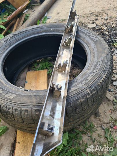 Накладка крышки багажника Geely Atlas Pro 2021