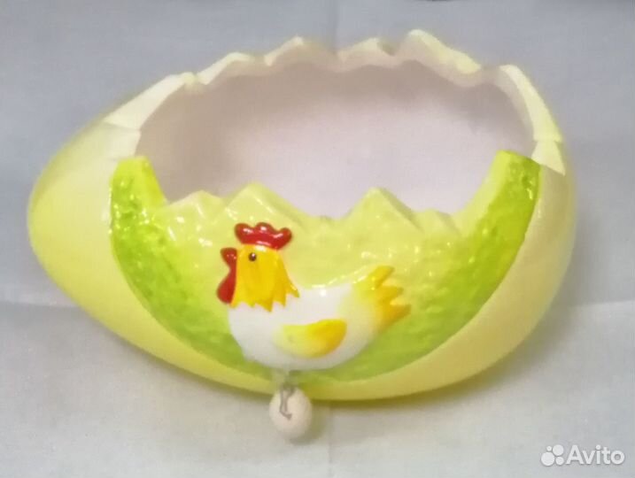 Подарок сувенирное яйцо-вазочка