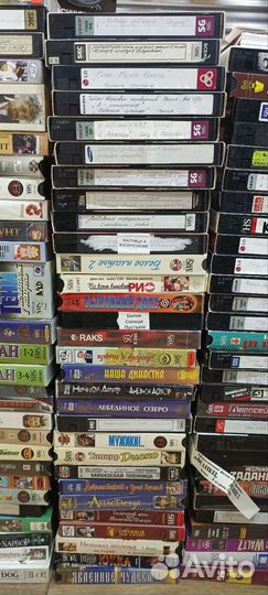 Видеокассеты VHS (много)
