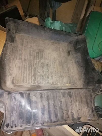 Коврик в багажник ваз 2107